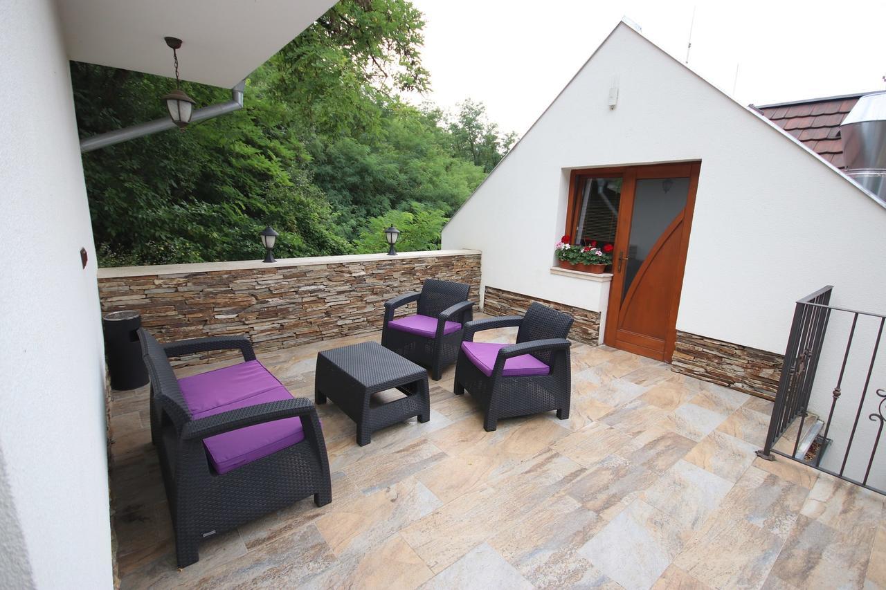 Penzion Kallai A Vinaren Filakovo Room photo